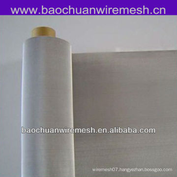 Corrosion resisting 316 stainless steel wire mesh used to screen and filter liquid and gas